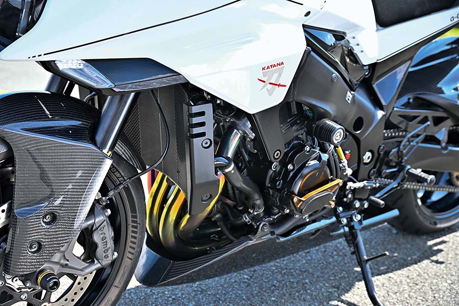 新型カタナ マジカルレーシング GSX S1000 日本特別仕様か？ 第二世代