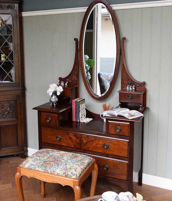 ホワイトチェストドレッサー | フランスアンティークショップディフェ