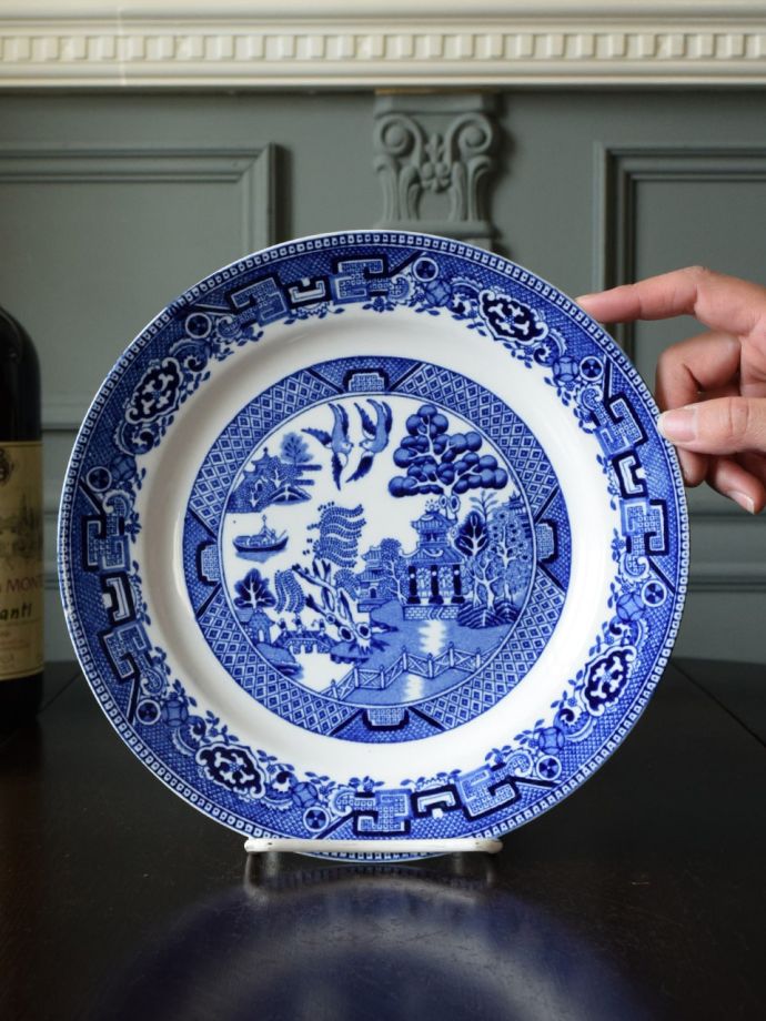 英国アンティークのおしゃれなOLD WILLOWの食器、ウィローパターンの