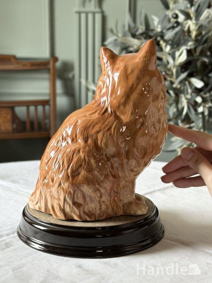 美しいペルシャ猫のアンティークのオブジェ、ベスウィック社（BESWICK