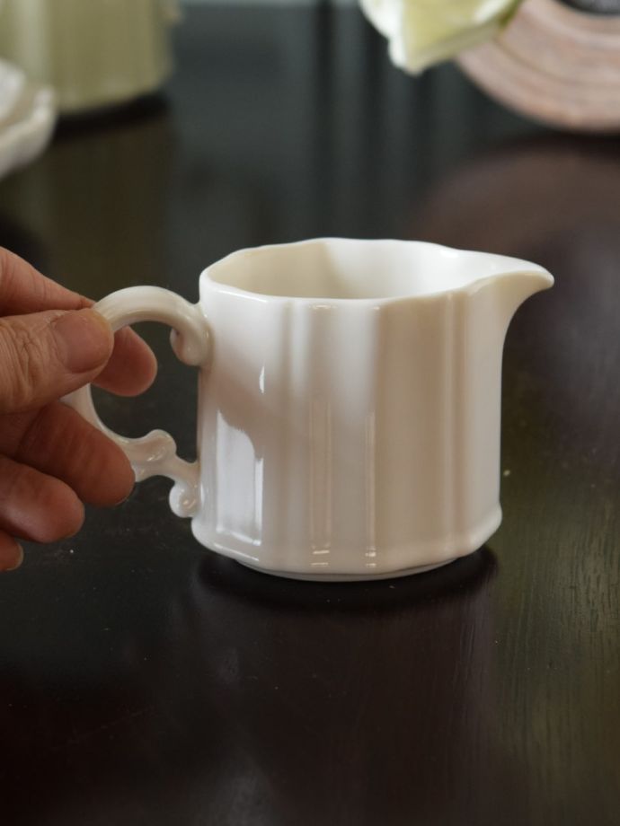 フランスアンティーク調のおしゃれなミルクピッチャー、スタジオエムの