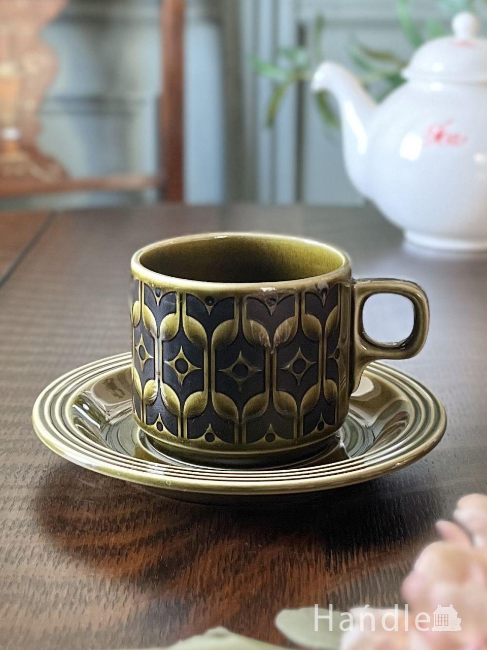 英国から届いたビンテージのカップ＆ソーサー、ジョンソンブラザーズ