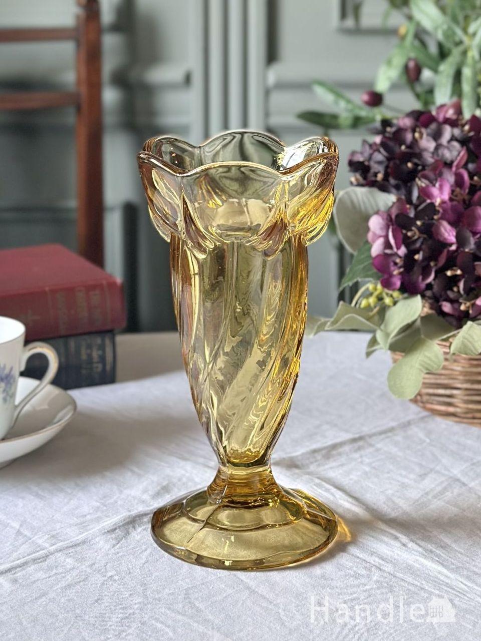 英国アンティーク雑貨・アンティークガラス・花瓶(pg-2216