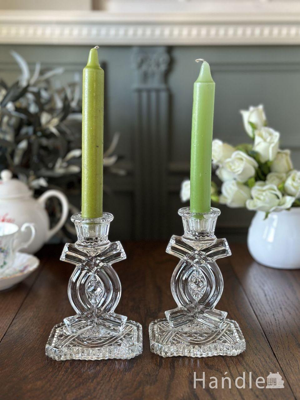 英国からやってきたアンティークガラス、アールデコスタイルの