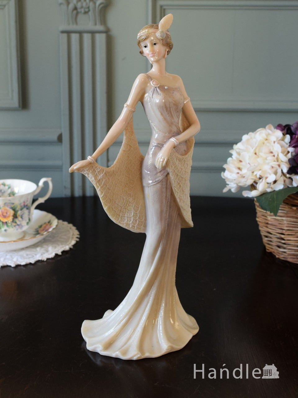 英国アンティーク風の陶器で出来たディスプレイ雑貨、アンティーク調の