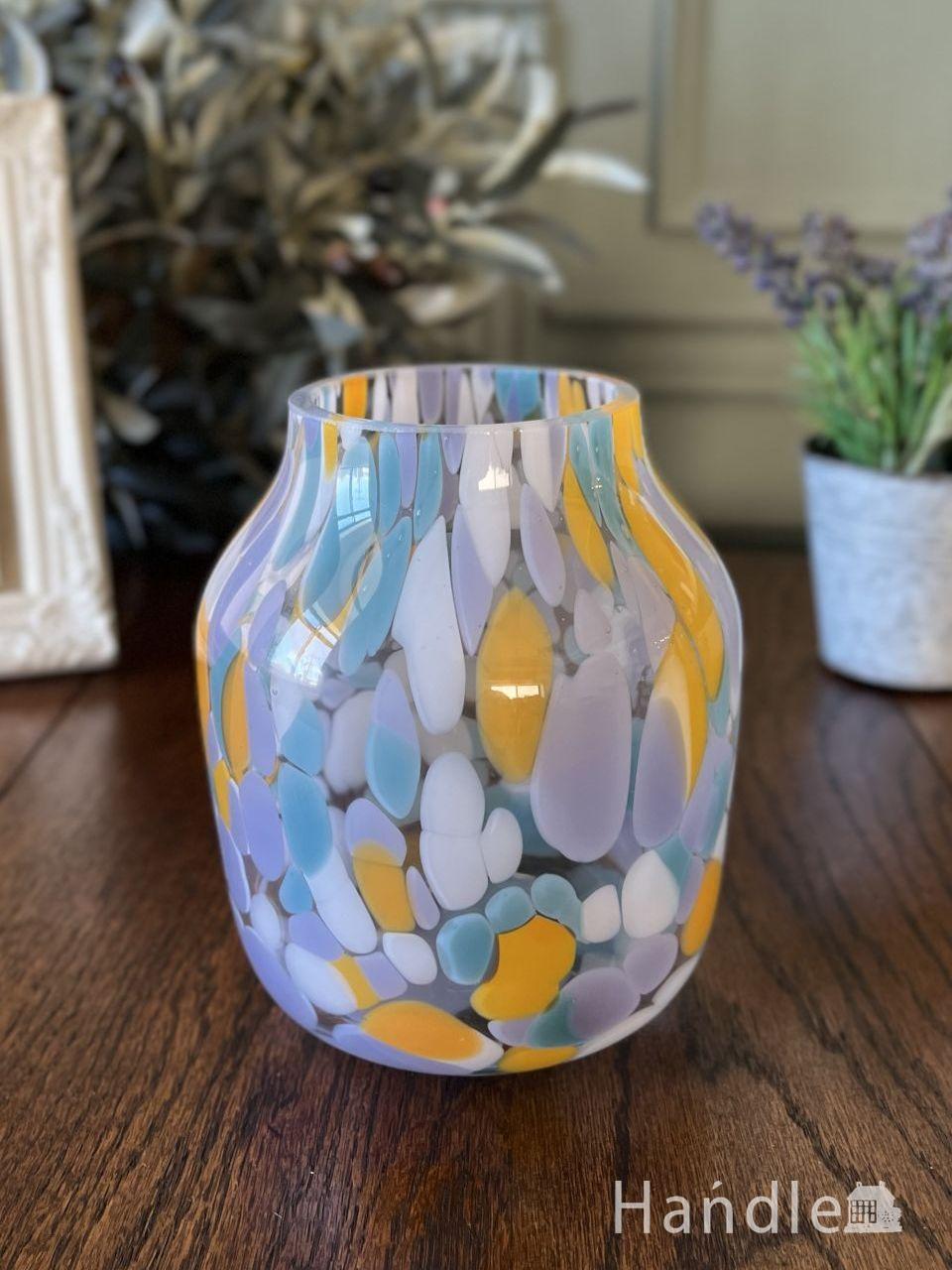 赤いマーブル模様のガラス花瓶 レッド 赤いマーブル模様のガラス花瓶