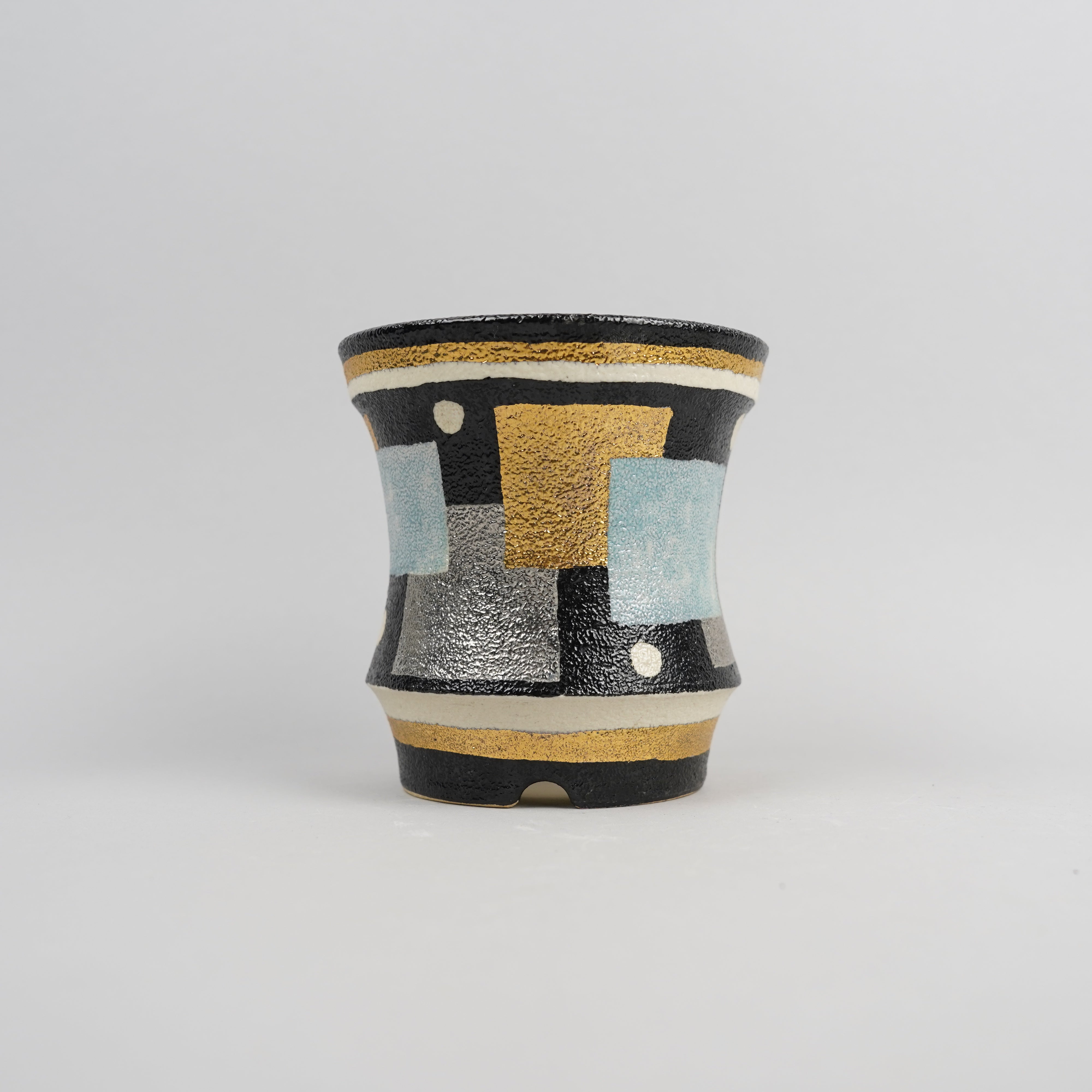 植木鉢/1kKE-熊本栄司 – Hachi-8