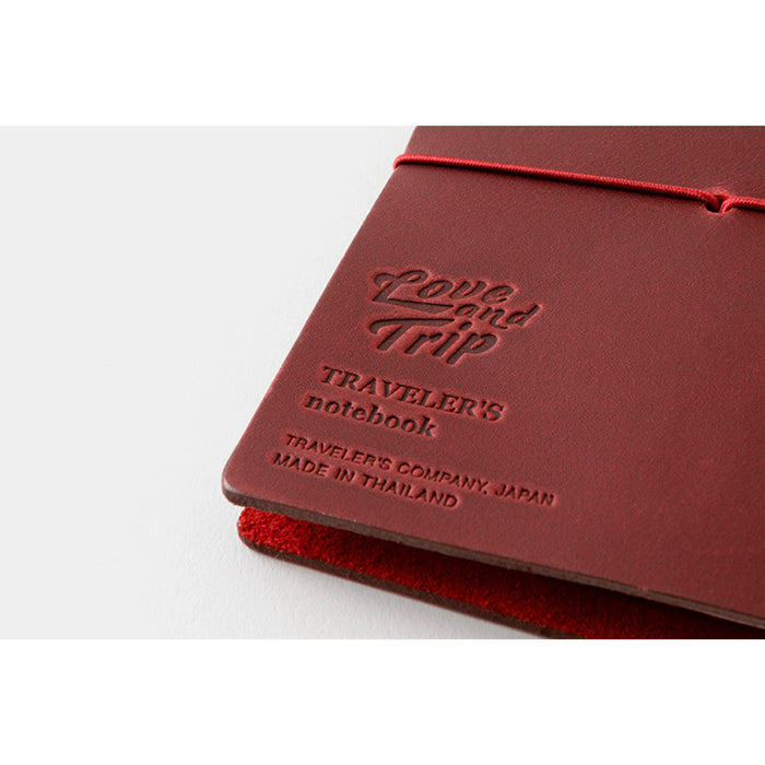 TRAVELER'S notebook LOVE AND TRIP Red (Passport Size) | 八文字屋