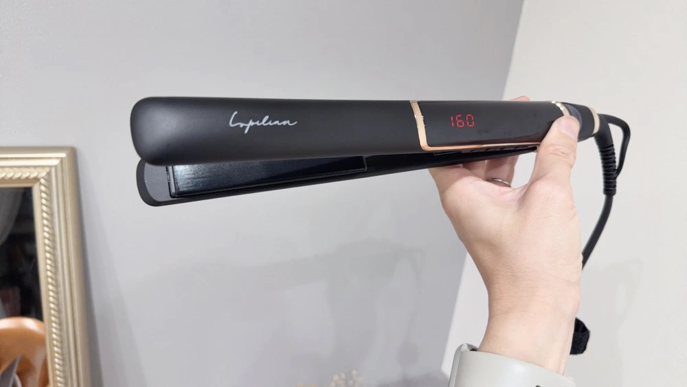 ルピリーナのヘアアイロンを美容師が口コミ評価！リファや絹女との違い