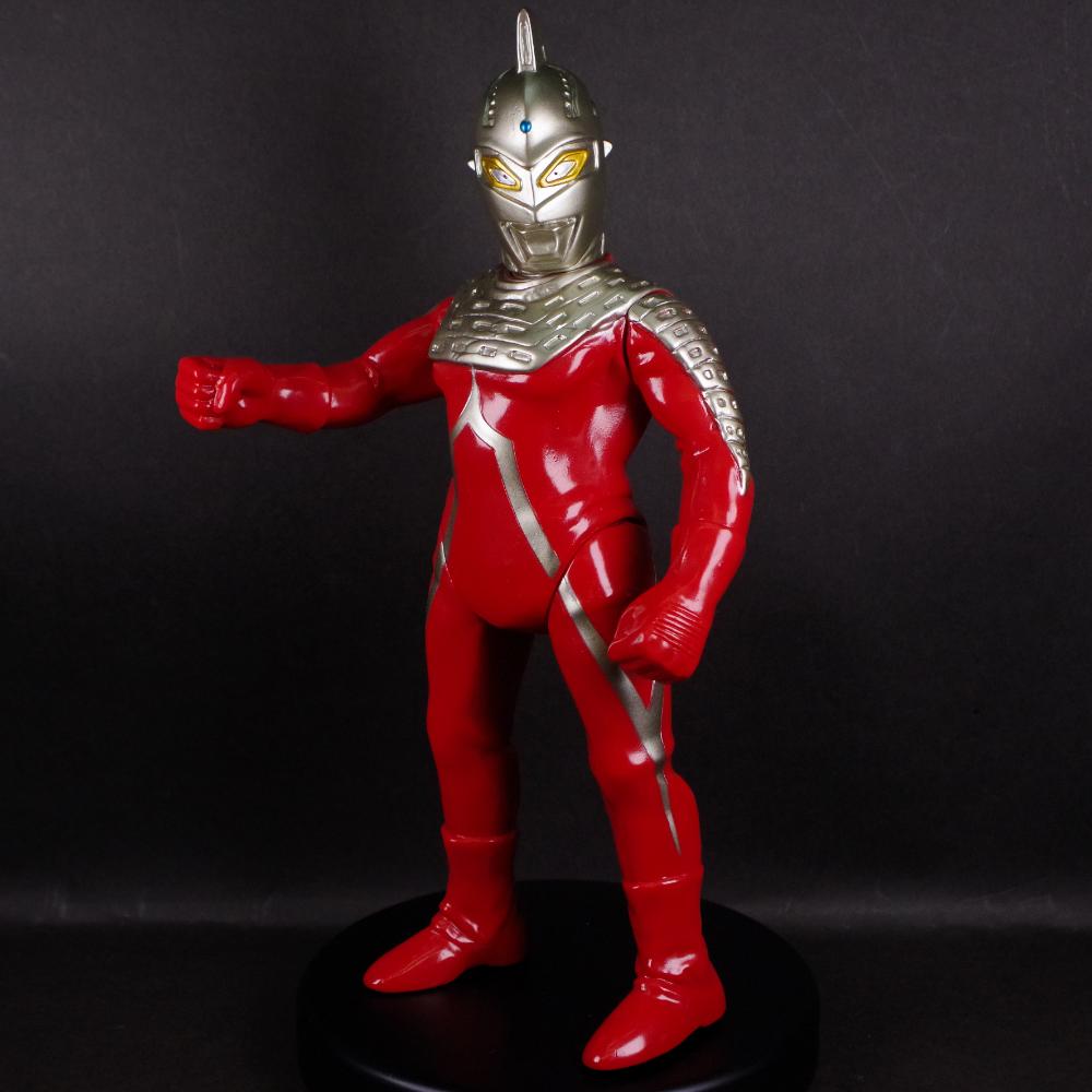 ビッグワンクラフト ウルトラマン80 ビックワンクラフト ソフビ