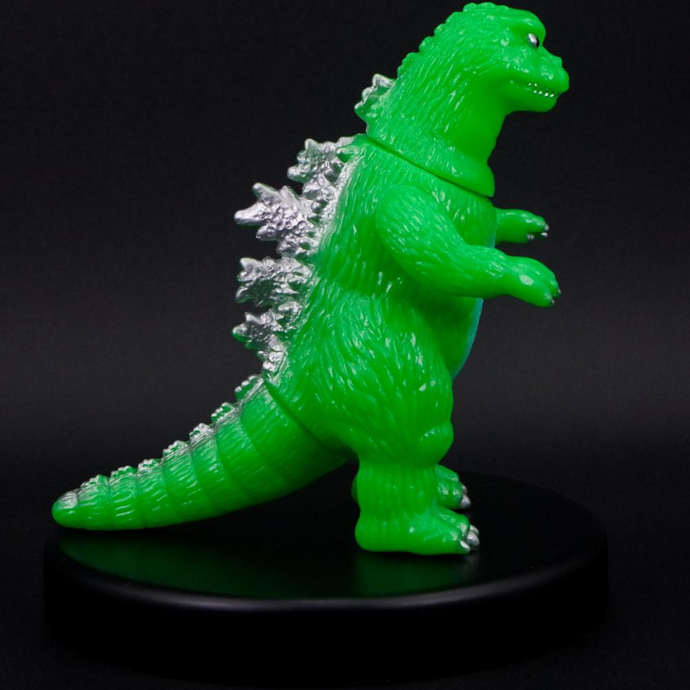 11月24日(月・祝)11時より販売開始】【サンガッツ本舗】怪獣総進撃