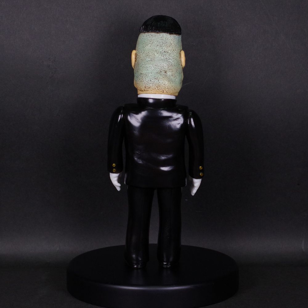 8月9日(水)18時より抽選開始】【暗黒エンターテイメント】《墓場の学校