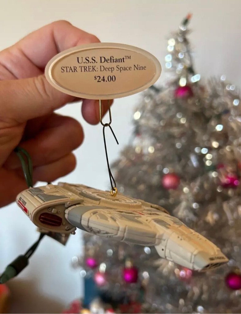 013. 1997 Defiant | Hallmark Star Trek Ornaments