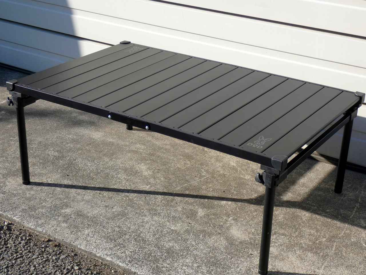 DOD ナニゲニーテーブル L ファミリー ブラック DOD ナニゲニー