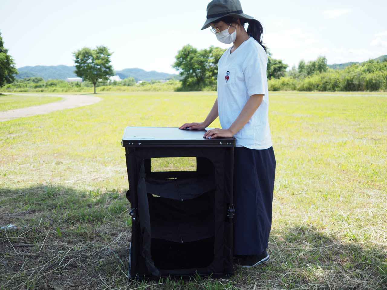 DODの調理台＆収納棚「マルチキッチンテーブル」でキャンプの料理が