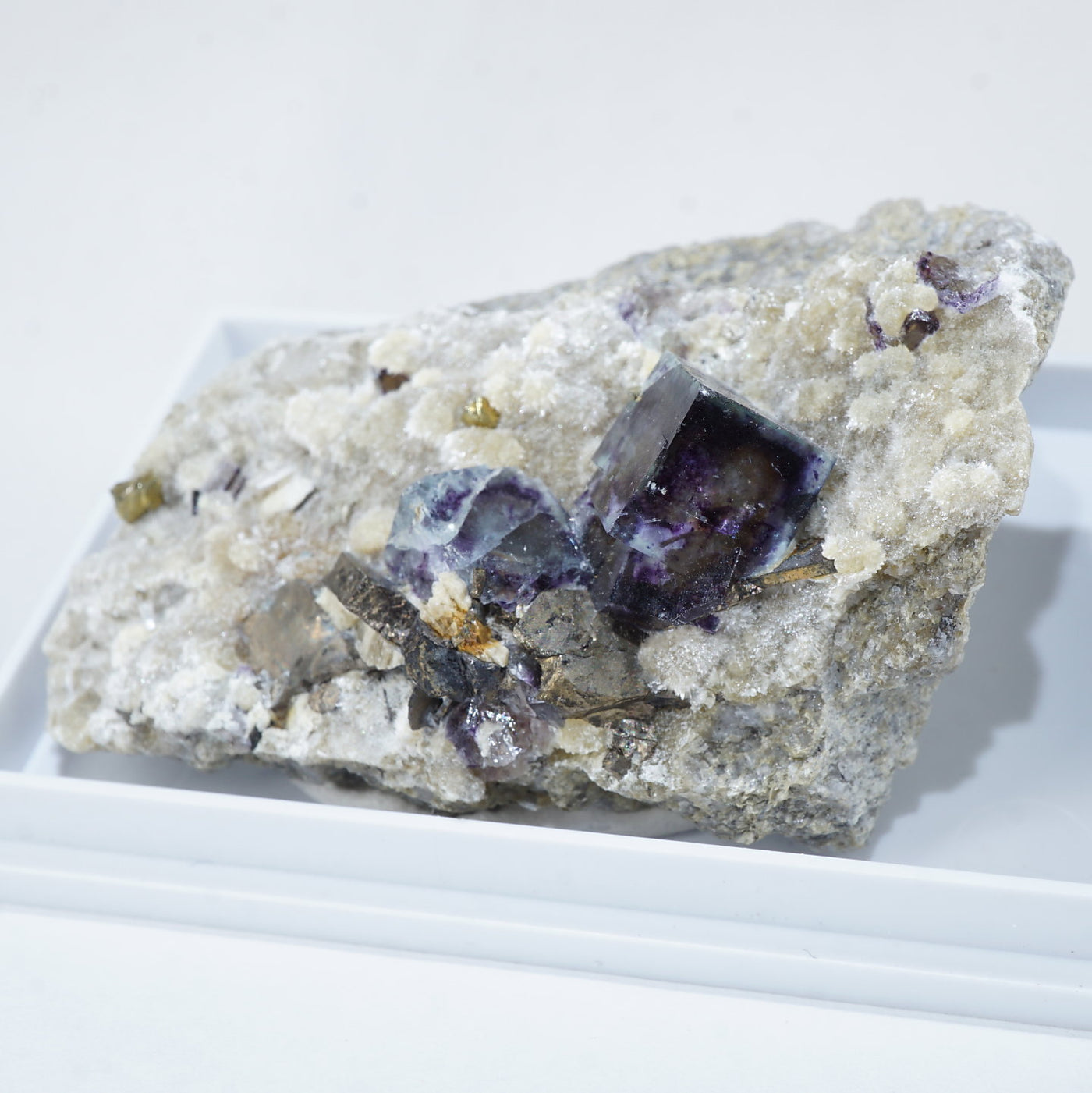 中国 内モンゴル産 フローライト|ハッピーギフト – 天然石ハッピーギフト