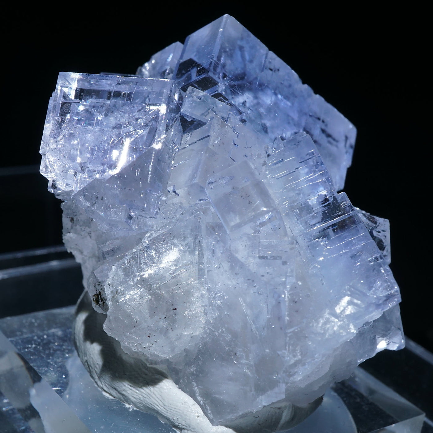 スペイン エミリオ鉱山産 フローライト – 天然石ハッピーギフト