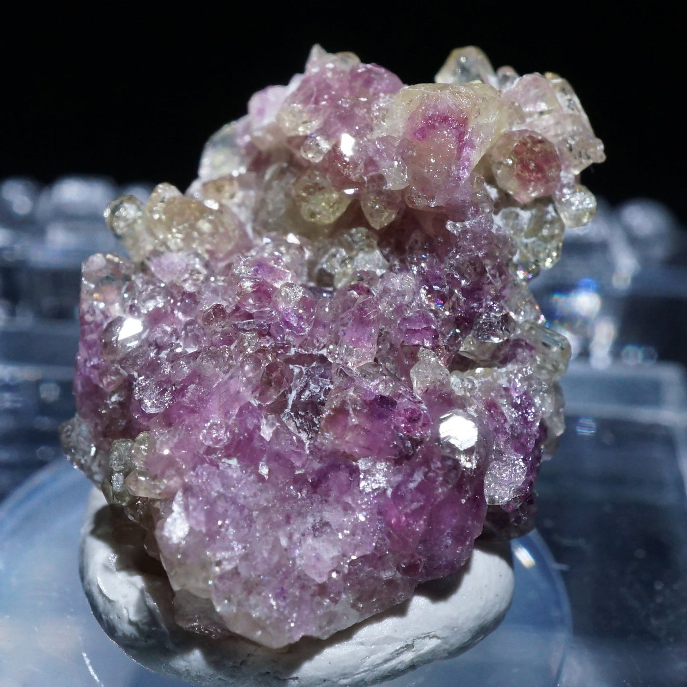 カナダ産 ベスビアナイト – 天然石ハッピーギフト