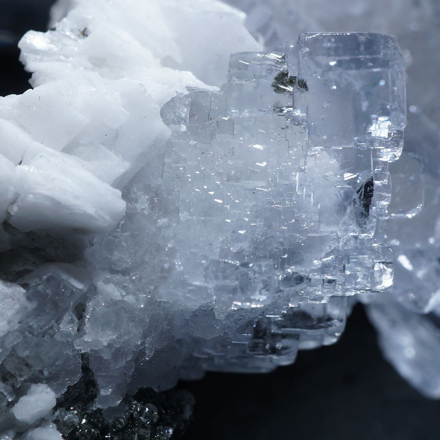 スペイン アストゥリアス エミリオ鉱山産 フローライト ・バライト