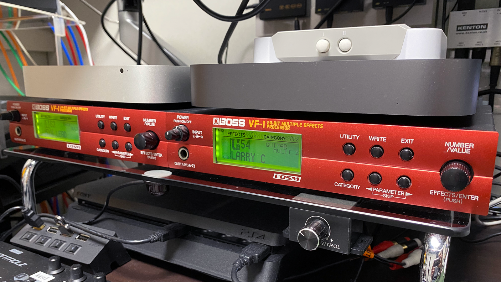 BOSS VF-1 マルチエフェクター vf_1_main.jpg