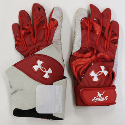 今週の出品は、近藤健介選手や今宮健太選手のバッティング手袋などレア