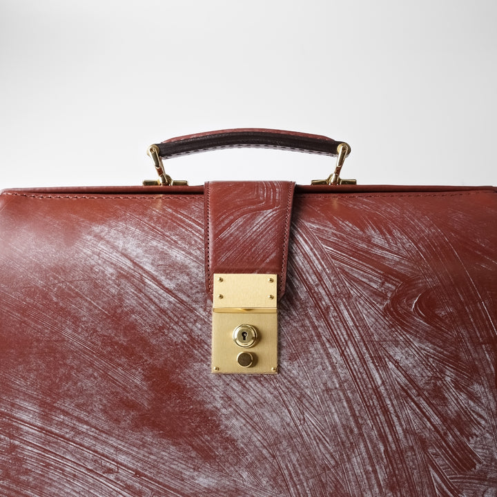 ブライドルレザー ダレスバッグ【FIVE WOODS / TRAD】 – 林五