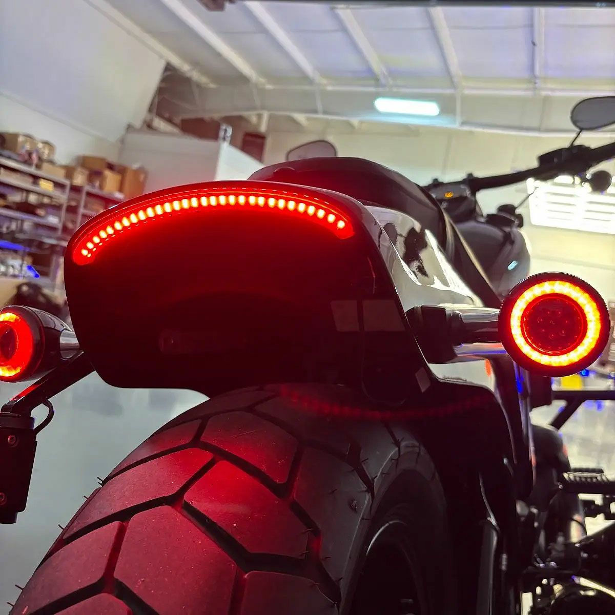 ハーレー キジマブレイクアウトLEDテールランプキット FXSB 14～17