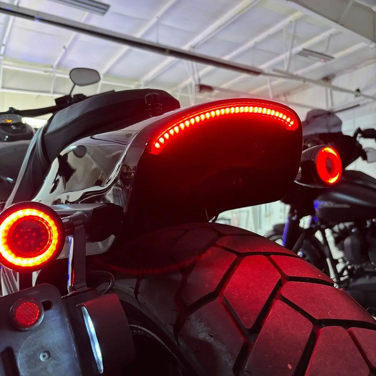 アドレスv125s テールランプ LED アドレスV125S用LEDテール