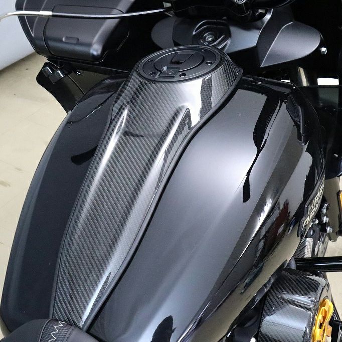 ハーレー純正 フォージドカーボンファイバー タンクコンソール