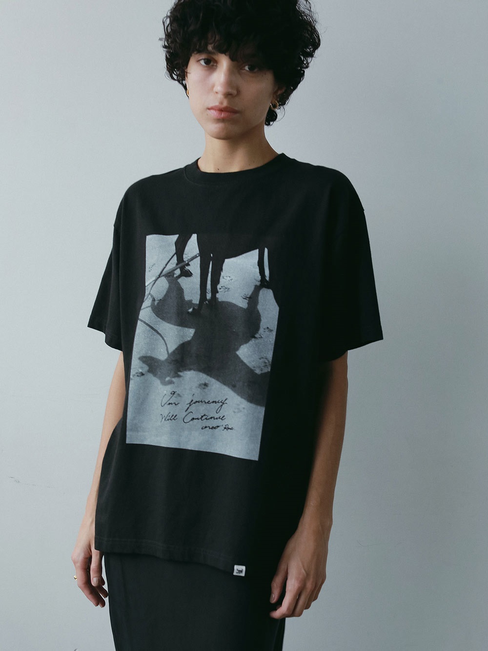 Oreo & Rose Tee/02_dog | Cut and sew | HER. Online Store