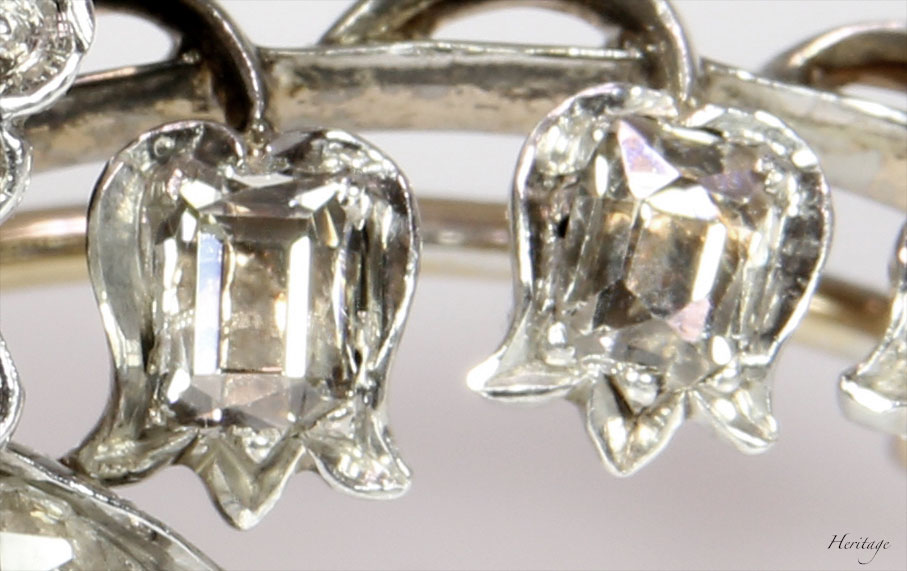 ダイヤモンドのカットを駆使したジョージアンのお花のブローチ