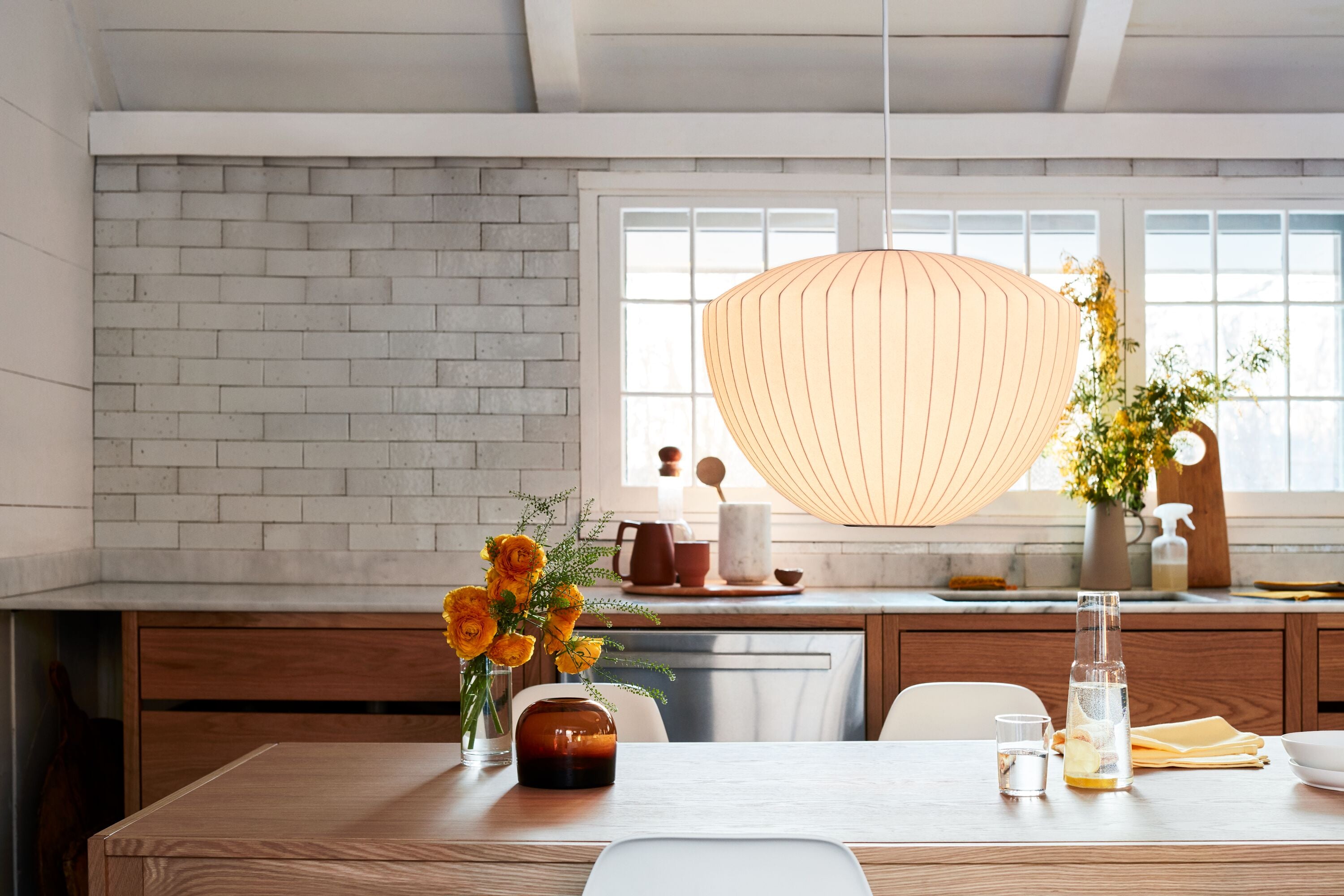 ネルソンバブルランプ - ボールペンダント｜ハーマンミラーストア