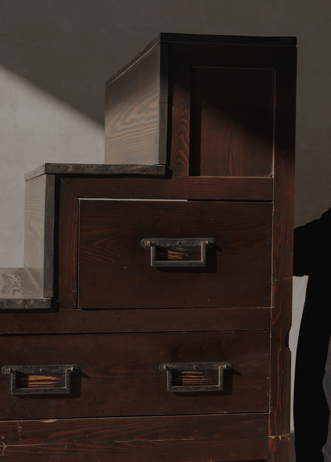 貴重 】欅 両面＆階段 両面箪笥 貴重 】欅 両面＆階段 両面箪笥 貴重 】欅