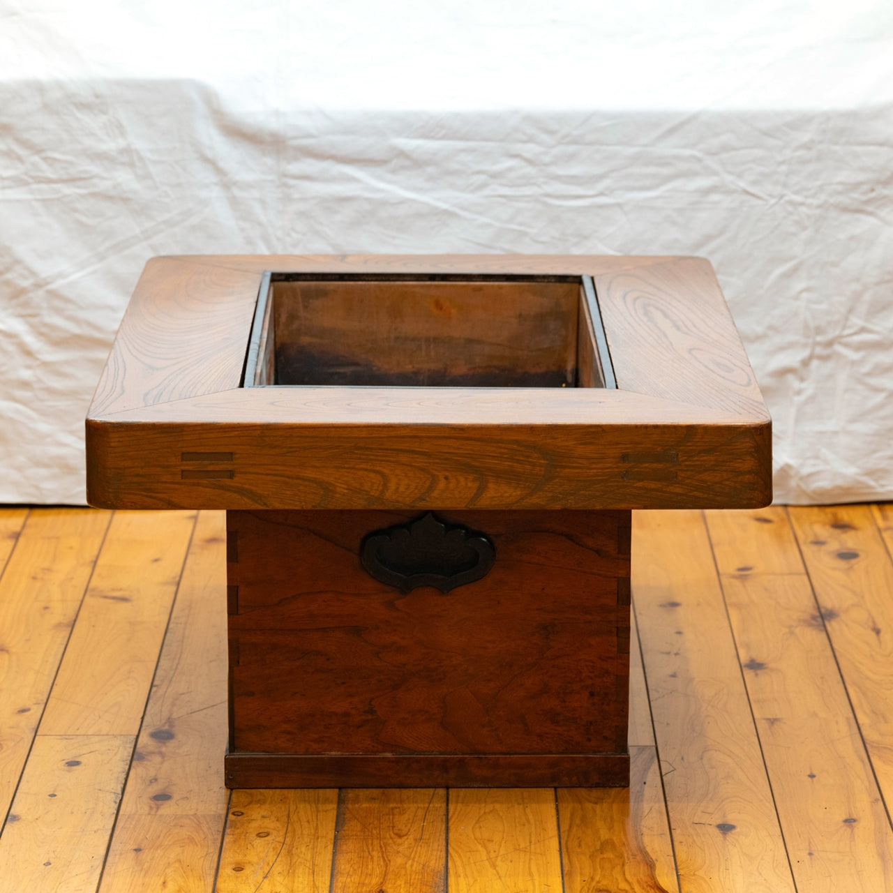 火鉢 銅 一対 火箸 木箱付き 440 火鉢 銅 一対 火箸 木箱付き 440