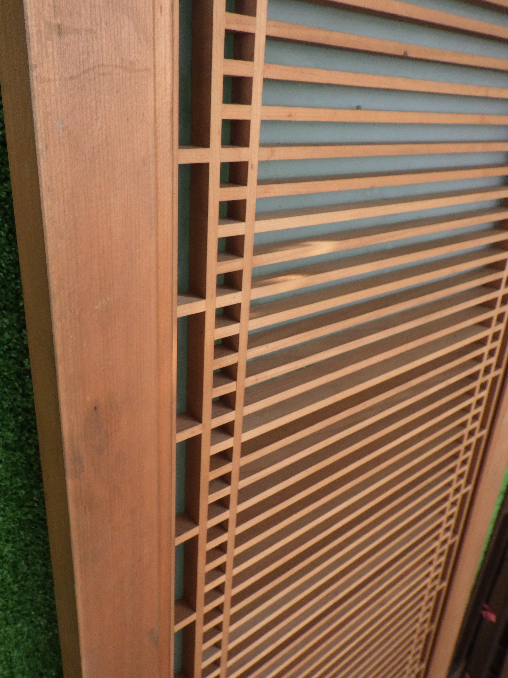 ひでしな商店 / 千本格子欄間