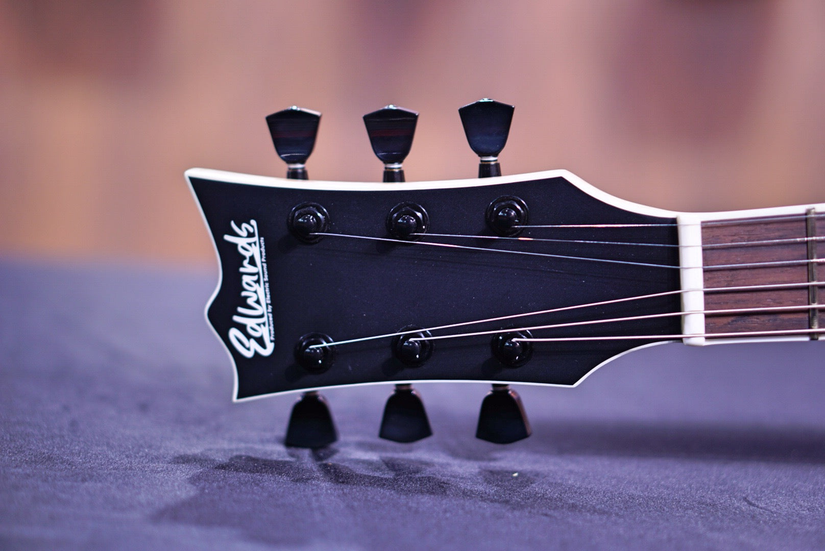 EDWARDS E-VIPER -1H Alternative Black