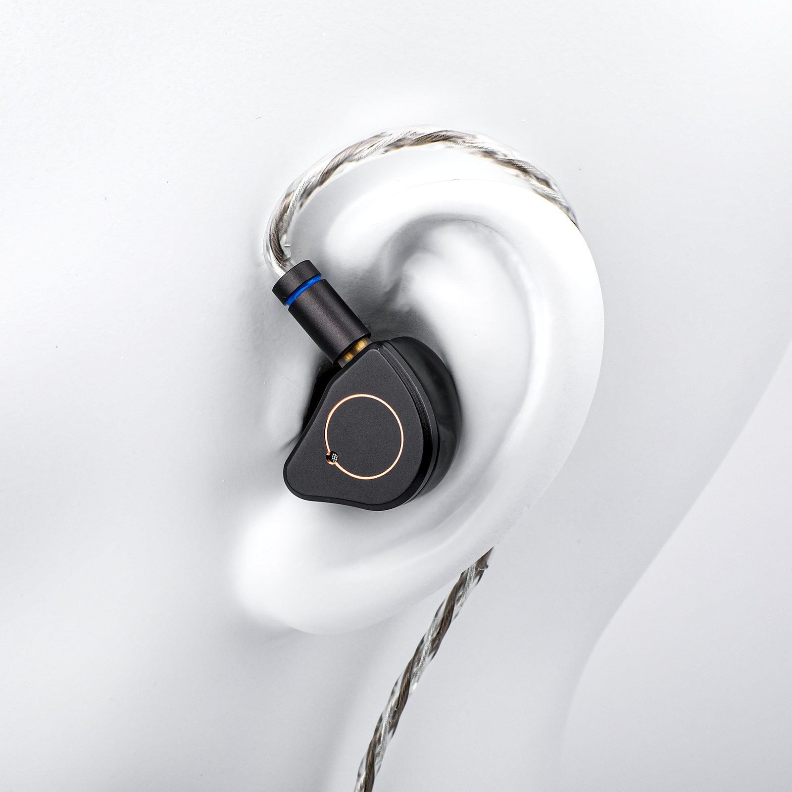 SIMGOT SuperMix 4 | 1 DD+1 BA+1 Planar +1 PZT Hybrid Drivers Earphones