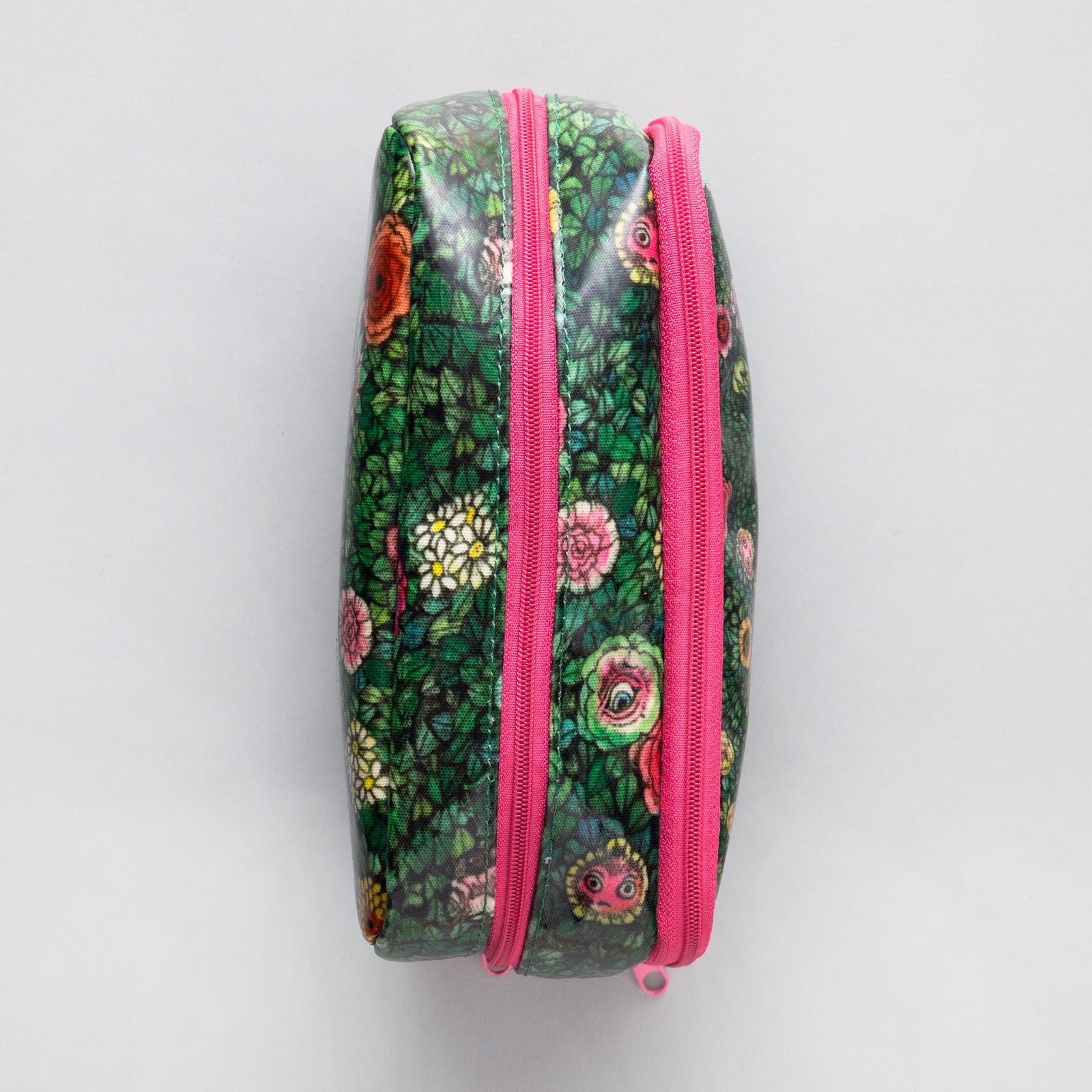 ギュスターヴくん メイクポーチ – ボリス雑貨店