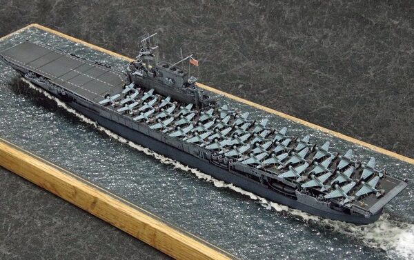 模型誌作例45】1/700護衛艦「DDH183 いずも」 – 艦船模型製作代行