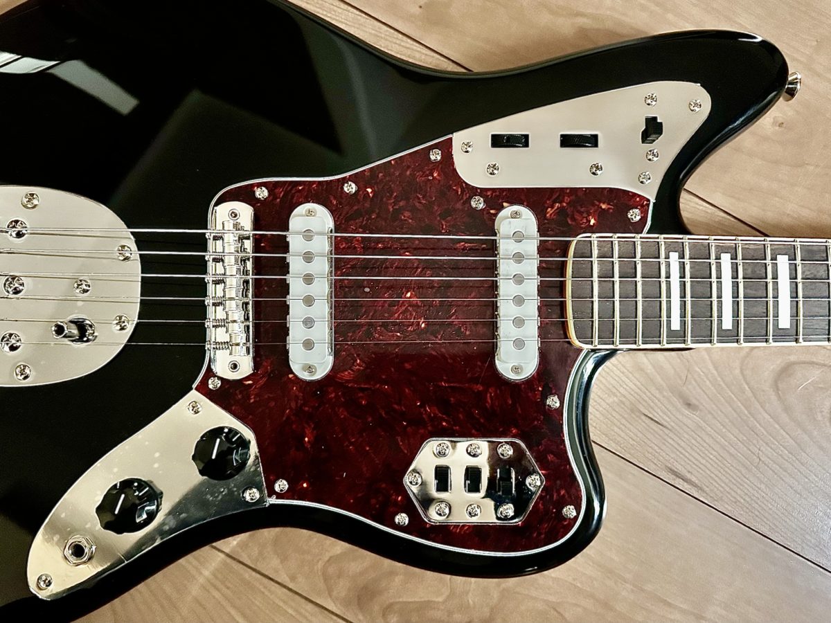 今年も届いた聖夜の奇跡〜SQUIER Classic Vibe '70s JAGUAR - ハイ