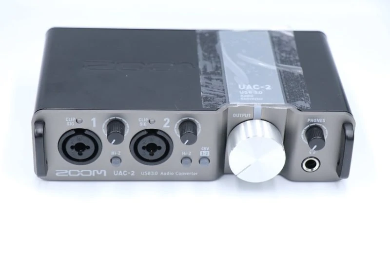 Zoom UAC-2をレビュー。USB3.0に対応した低レイテンシーなオーディオ