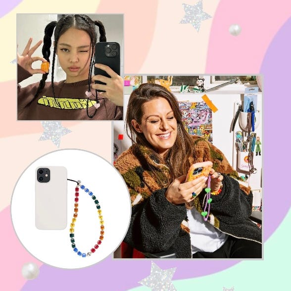 BLACKPINKなどおしゃれセレブが夢中！ スマホストラップブランド