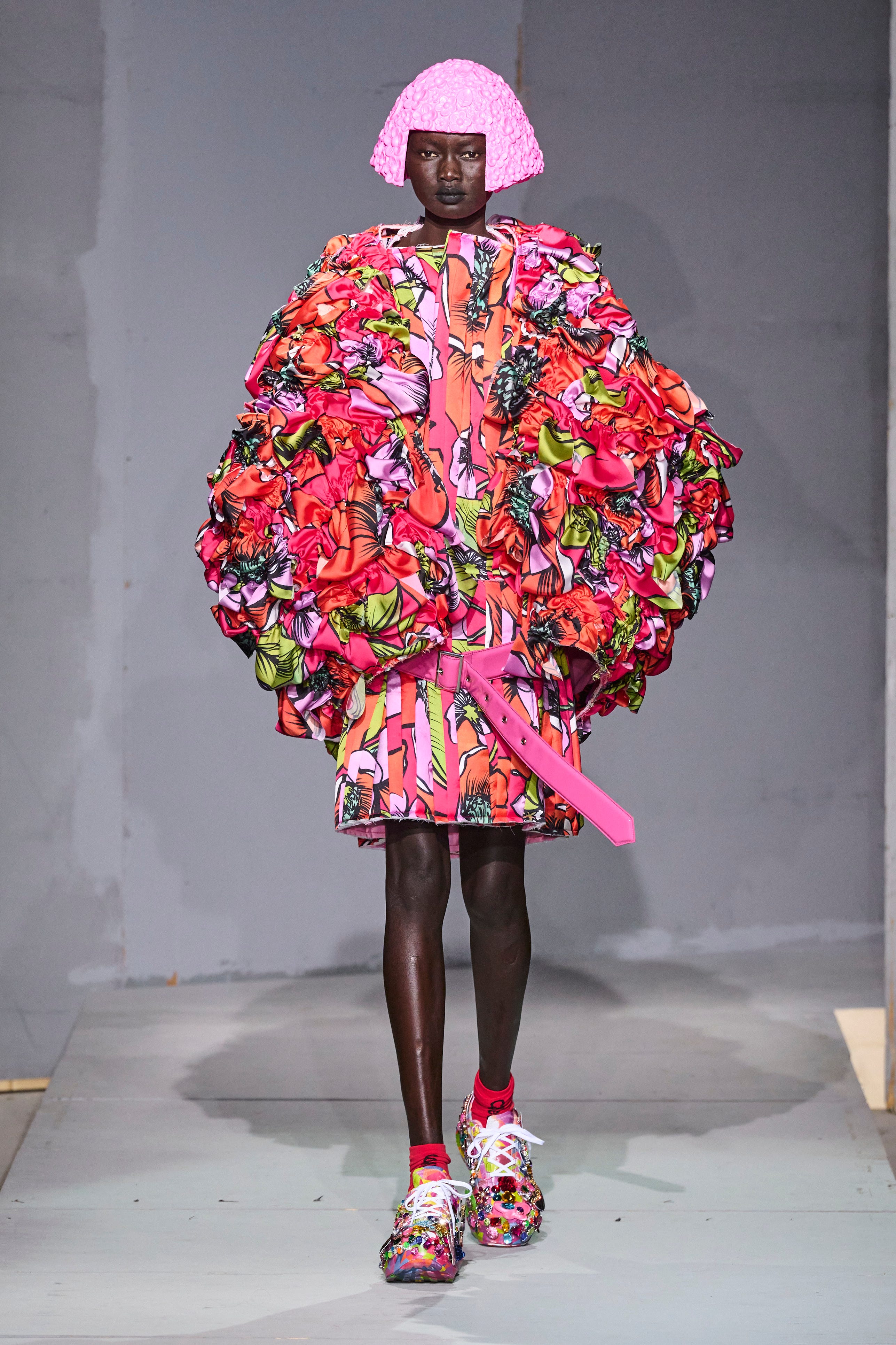 comme-des-garcons-s24-001-