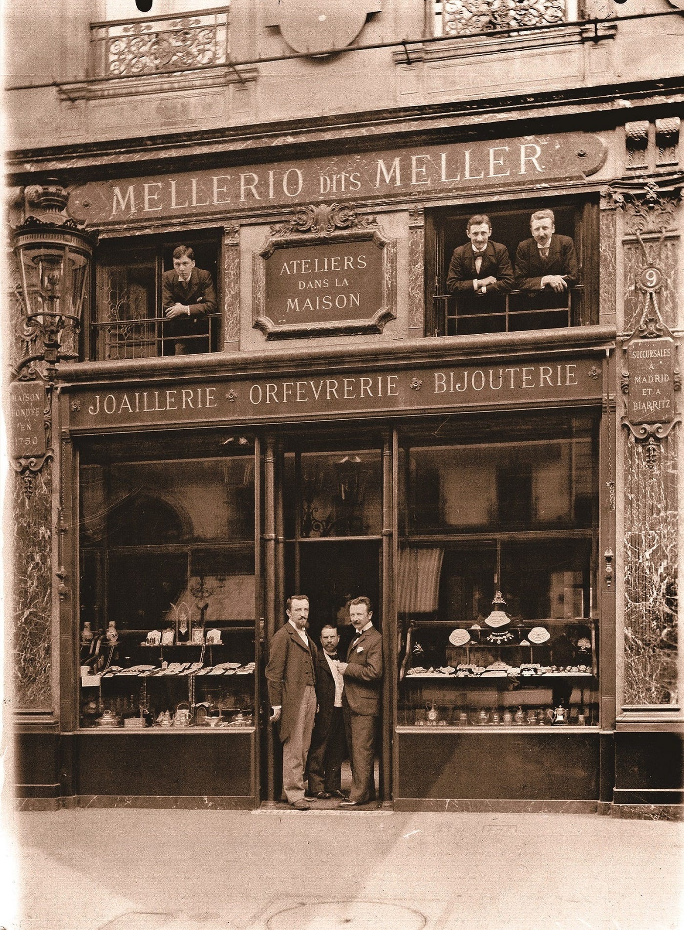 mellerio3-1576749449.jpg