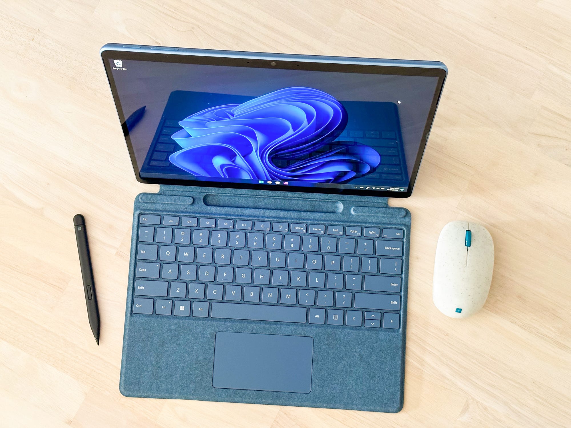 Microsoft Surface Pro 9 Review: The Best 2-in-1 PC to Get Right Now