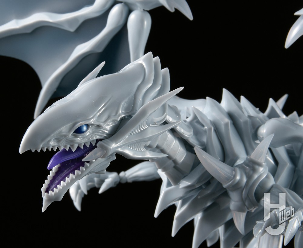 青眼の白龍」降臨!!! 「Figure-rise Standard Amplified」シリーズ最新