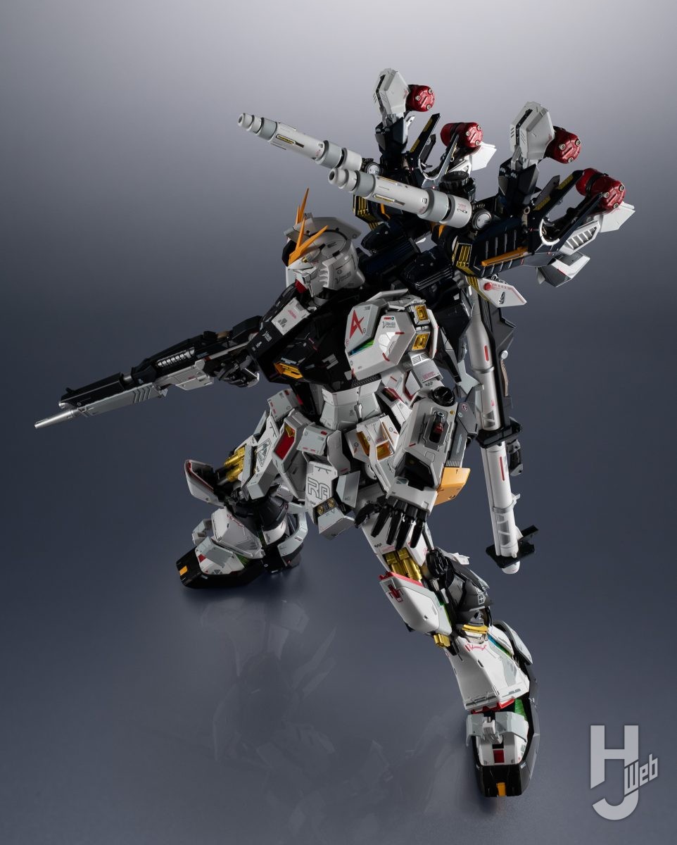 解体匠機RX-93νガンダム フィン・ファンネル装備とオプションパーツ