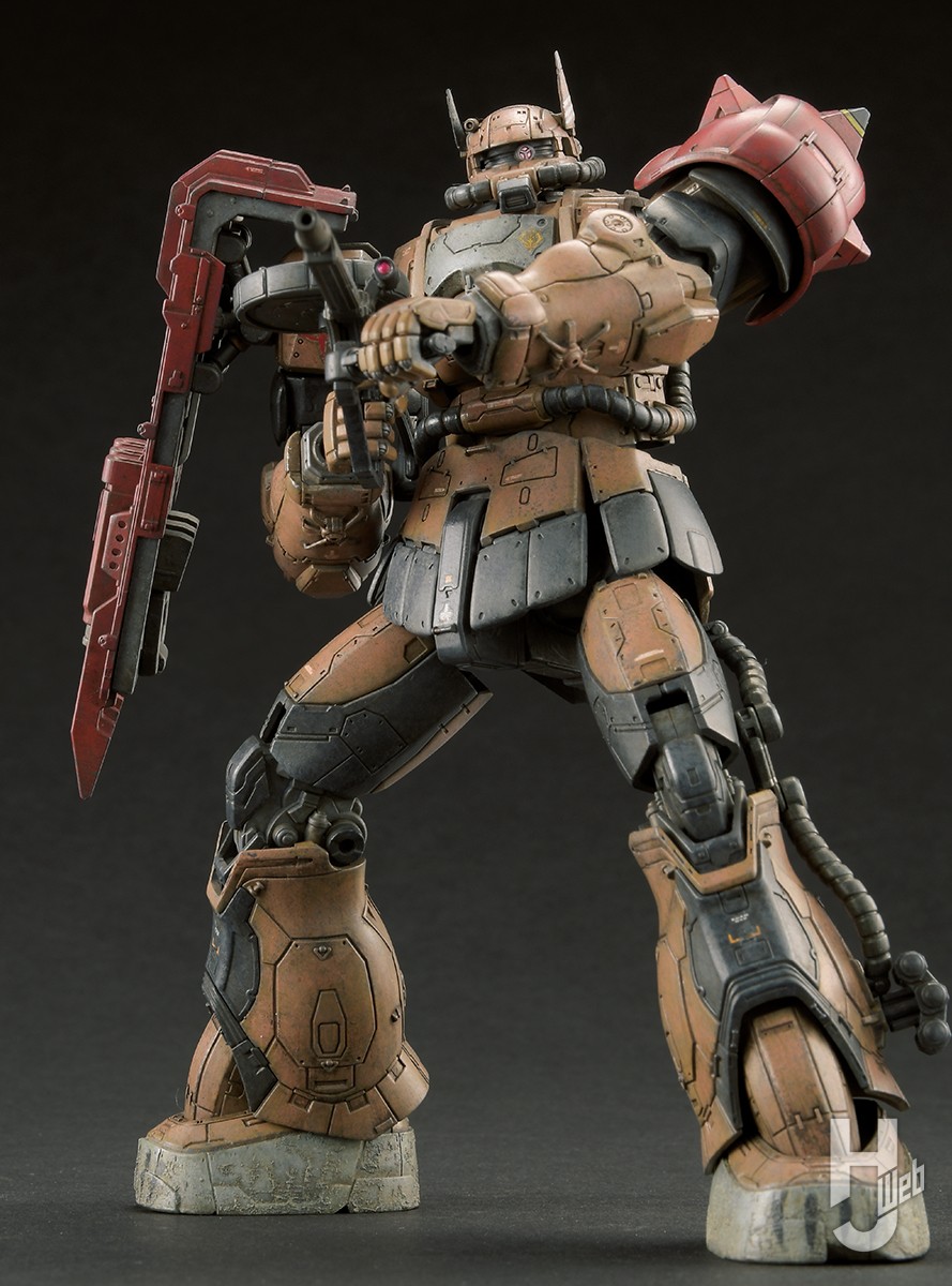 HG ザクII F型 ソラリ機」赤褐色のボディと狼のようなツインアンテナが