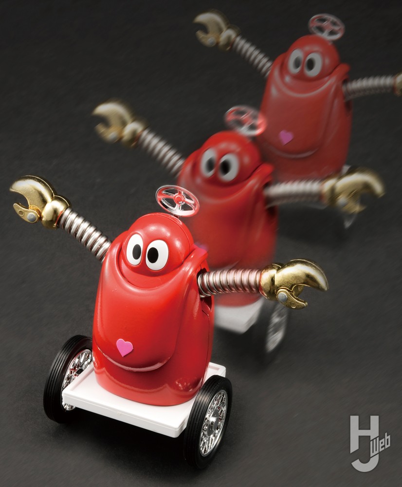 走る！「超合金ロボコン50周年記念復活バージョン」の特徴をチェック