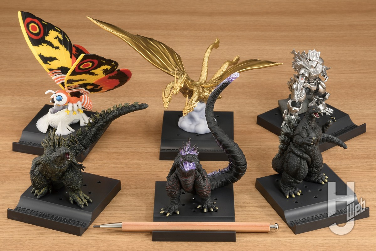 手のひらサイズのゴジラフィギュア「DESKTOP MONSTER – collective